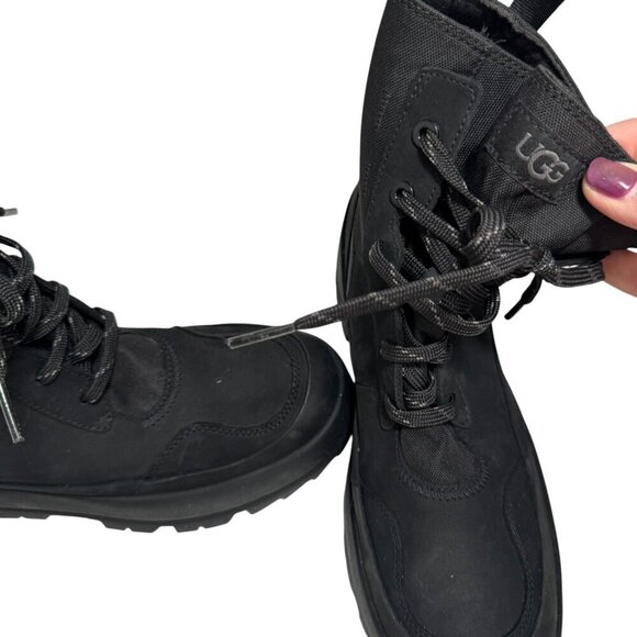 UGG The Ugg Lug Sneaker Boots Weatherproof Tactical Black Canvas size 8.5 Women - Picture 5 of 8